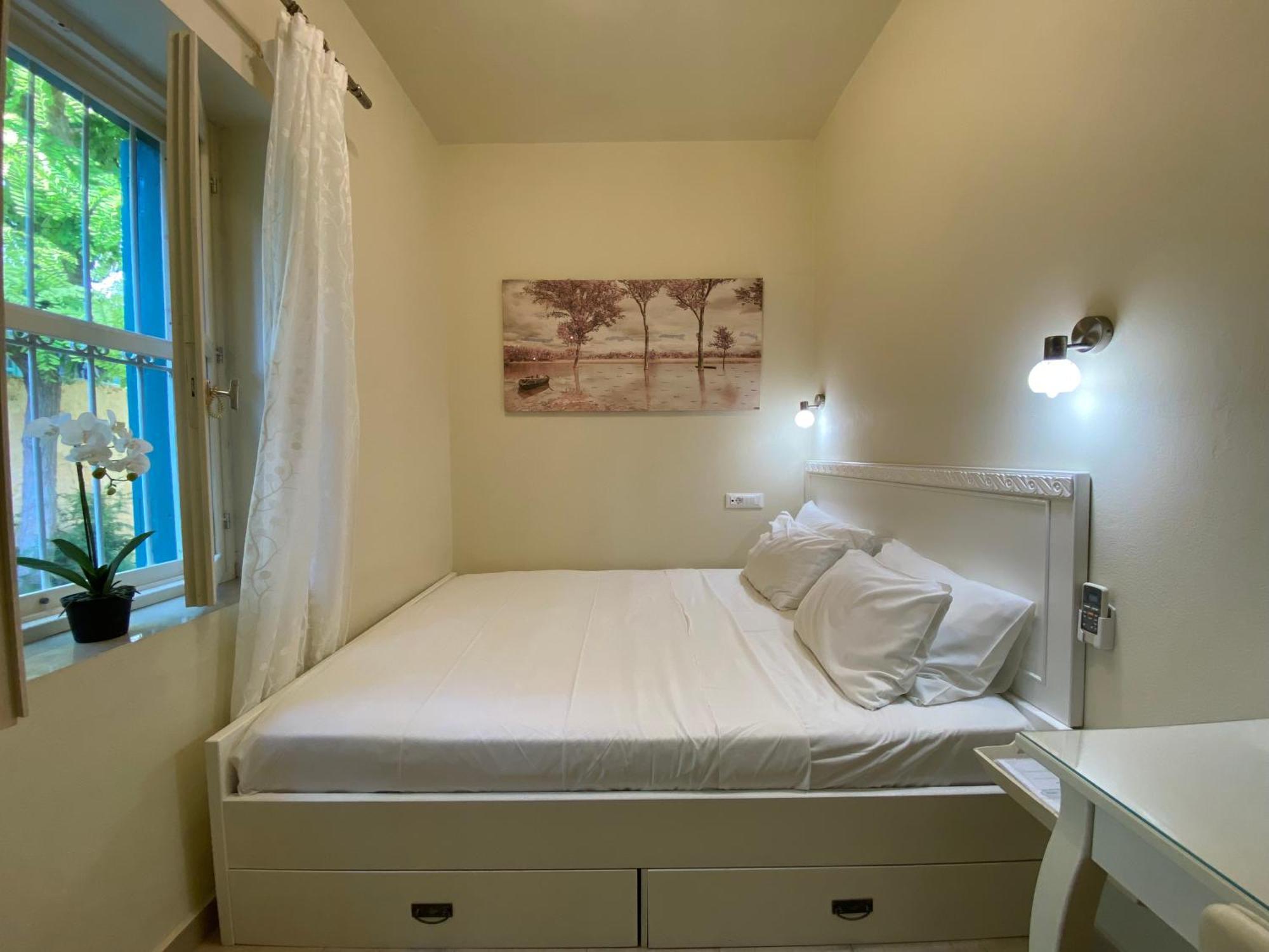Maison Masse - With Private Courtyard (adults Only) Lejlighed