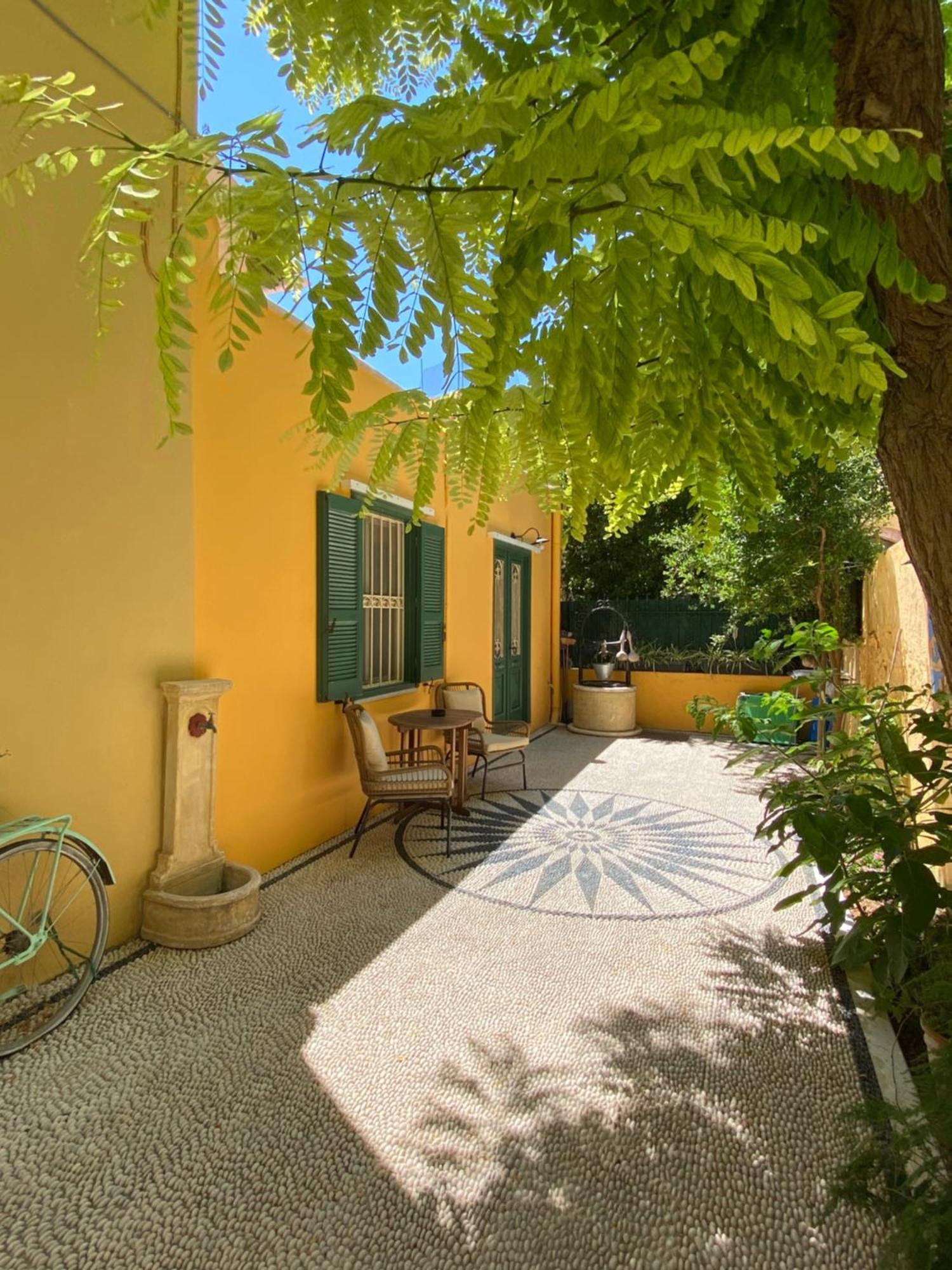 Maison Masse - With Private Courtyard (adults Only) Lejlighed