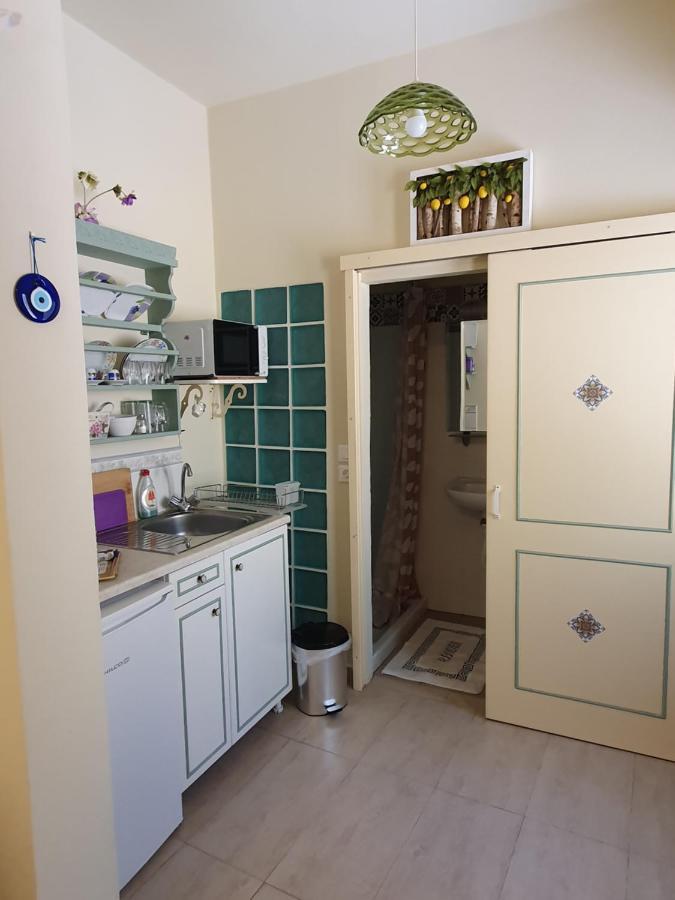 Maison Masse - With Private Courtyard (adults Only) Leilighet
